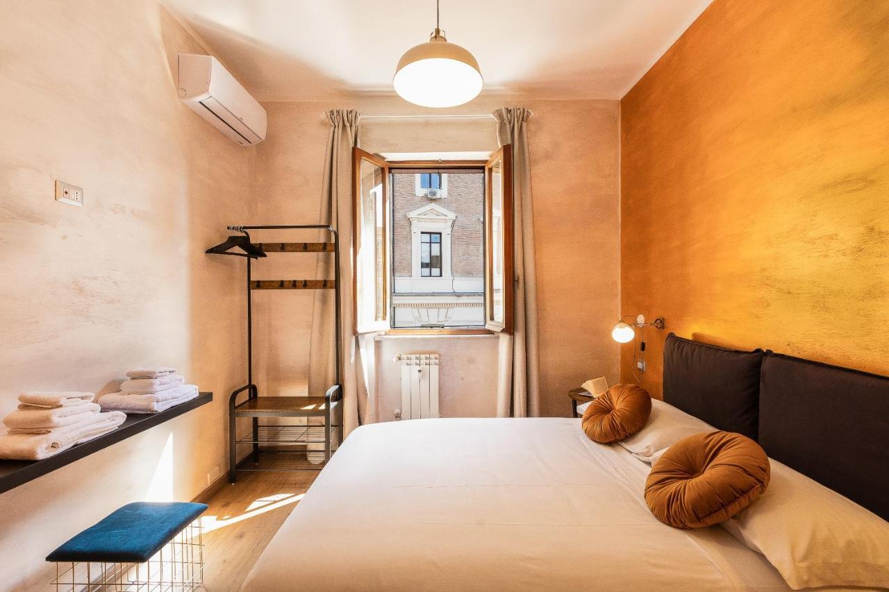 Lovely New Via Genova Apartamento