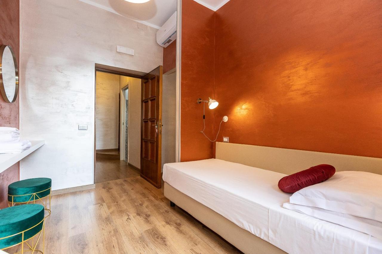 Lovely New Via Genova Apartamento Roma